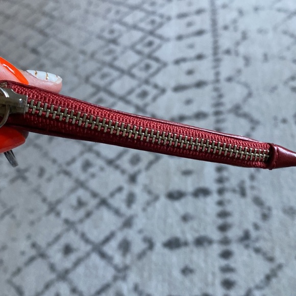 ♥️♥️COACH MINI ZIP COIN PURSE♥️♥️ - Picture 4 of 7